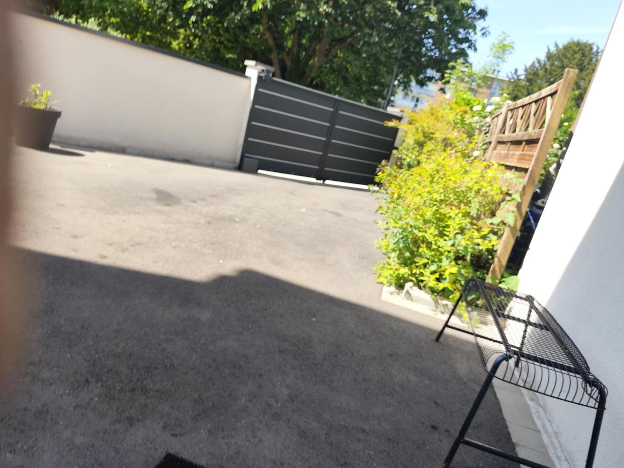 Escapade Pres De Lille - Appartement Charmant Avec Terrasse Et Parking Privee Мон-ан-Барёль Экстерьер фото